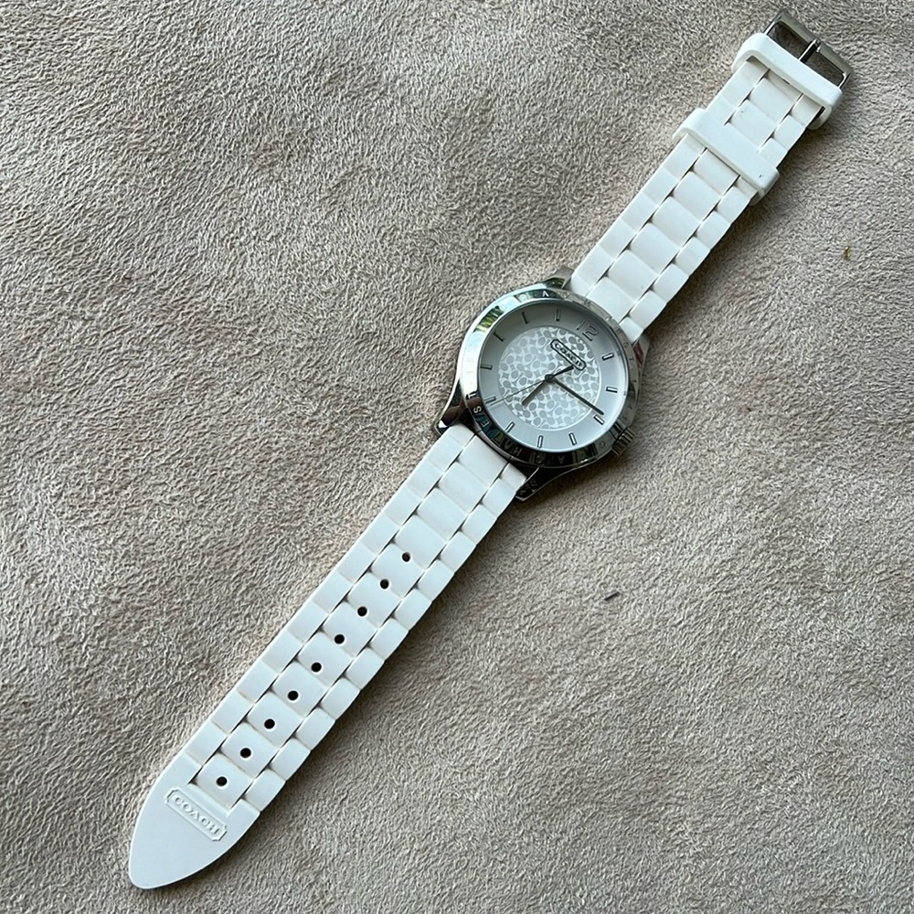 Coach round rubber band Watch